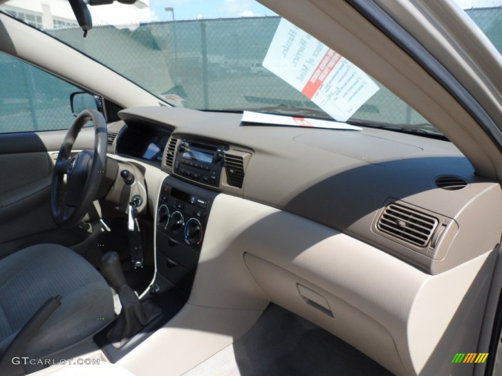 2006 Corolla CE - Desert Sand Mica / Beige photo #29