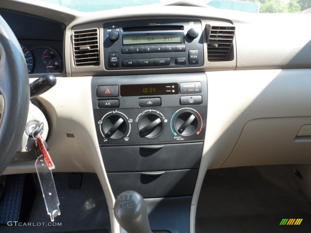 2006 Corolla CE - Desert Sand Mica / Beige photo #41