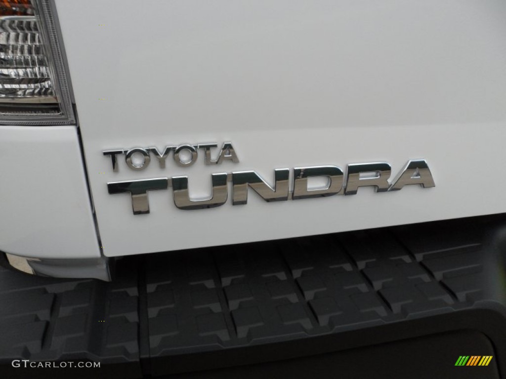 2012 Tundra Double Cab - Super White / Graphite photo #15