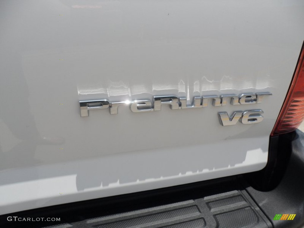 2012 Tacoma V6 Prerunner Double Cab - Super White / Graphite photo #16
