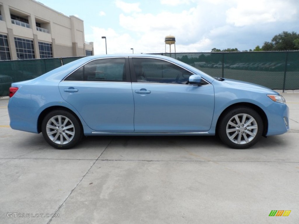Clearwater Blue Metallic 2012 Toyota Camry XLE Exterior Photo #66715880