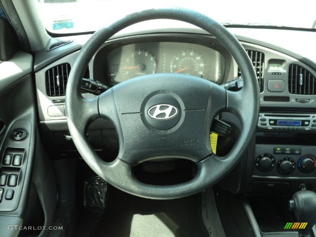 2005 Hyundai Elantra GLS Sedan Gray Steering Wheel Photo #66717128