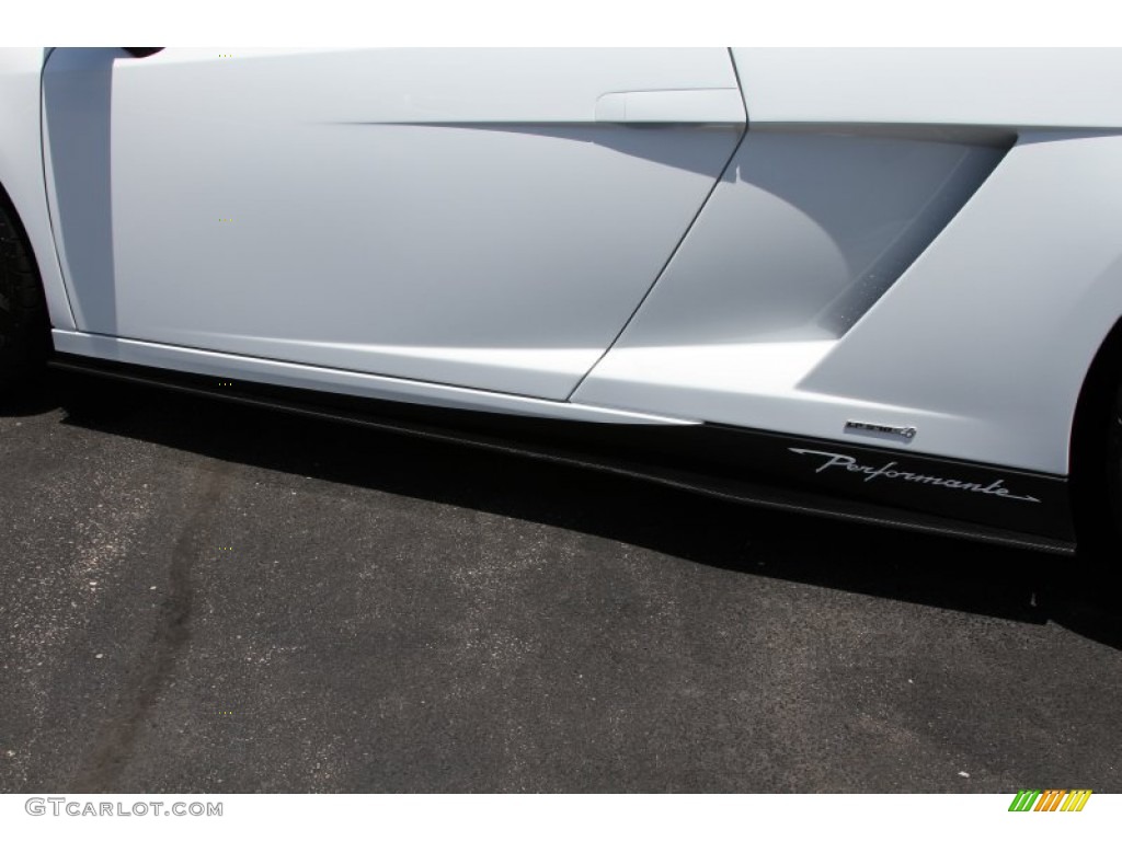 2012 Lamborghini Gallardo LP 570-4 Spyder Performante Marks and Logos Photo #66718520