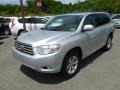 2010 Classic Silver Metallic Toyota Highlander SE 4WD  photo #3