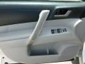2010 Classic Silver Metallic Toyota Highlander SE 4WD  photo #12