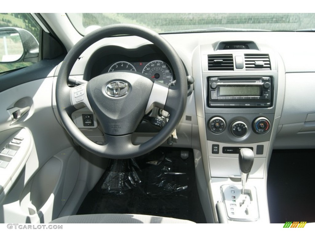 2012 Corolla LE - Super White / Ash photo #6