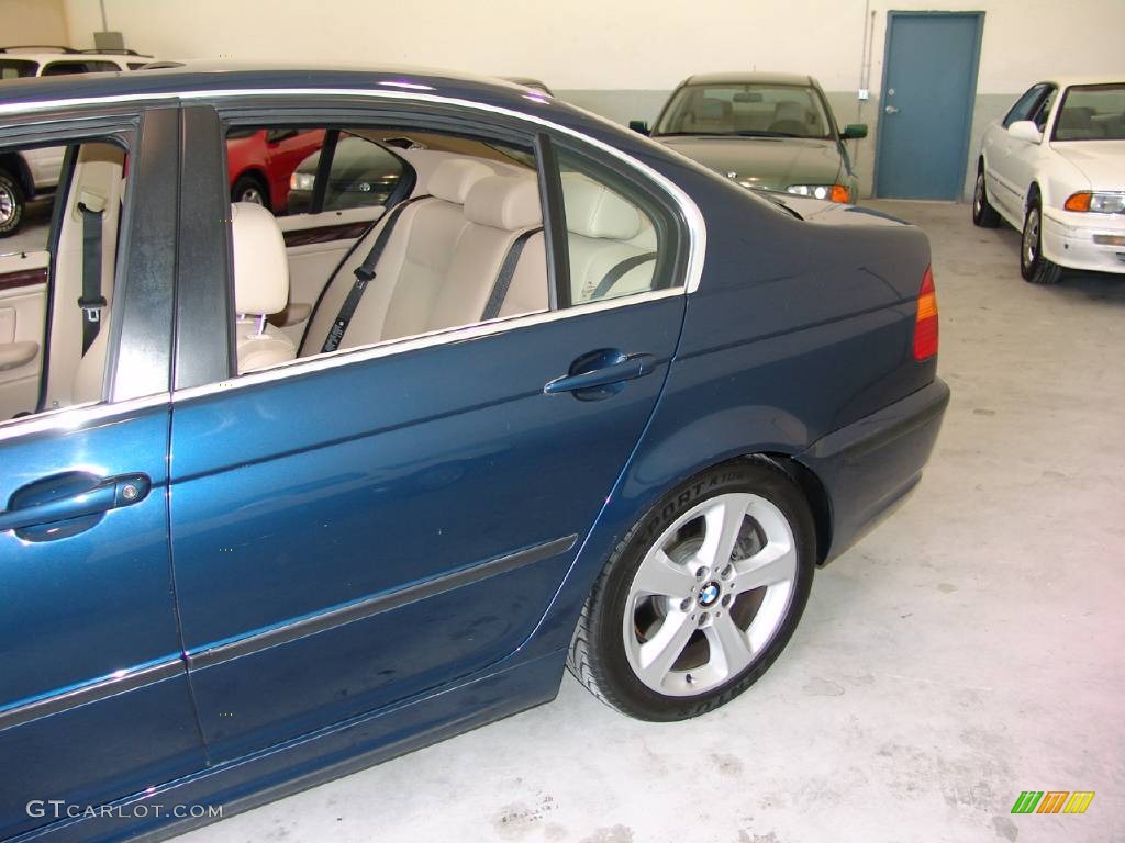 2005 3 Series 330i Sedan - Orient Blue Metallic / Sand photo #2