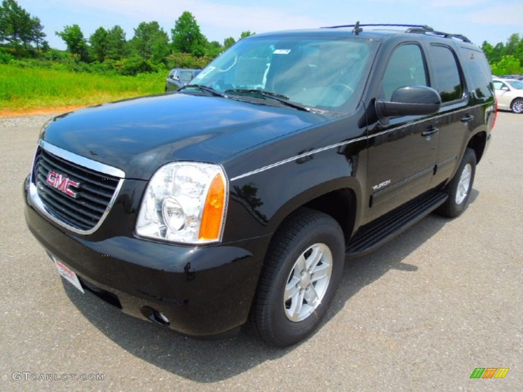 2012 Yukon SLT 4x4 - Onyx Black / Ebony photo #1