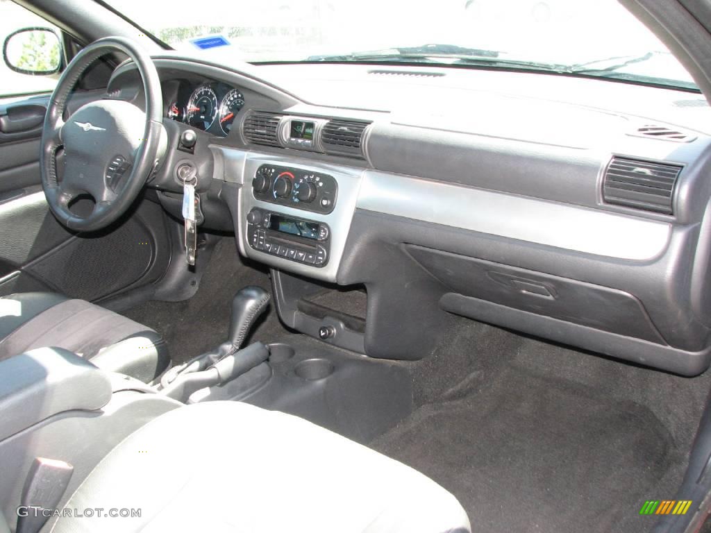 2005 Sebring Touring Convertible - Graphite Metallic / Dark Slate Gray photo #14