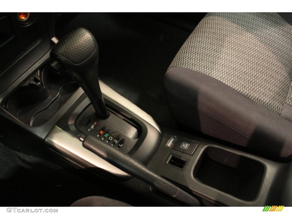 2005 RAV4  - Black / Dark Charcoal photo #9
