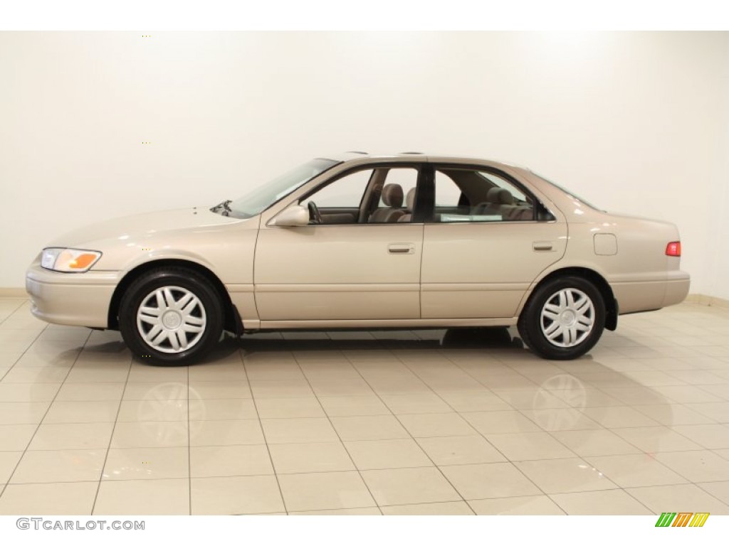 Cashmere Beige Metallic 2000 Toyota Camry LE Exterior Photo #66730399