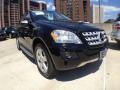 Black - ML 350 4Matic Photo No. 4