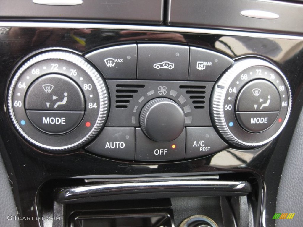 2009 Mercedes-Benz SL 550 Silver Arrow Edition Roadster Controls Photo #66731897
