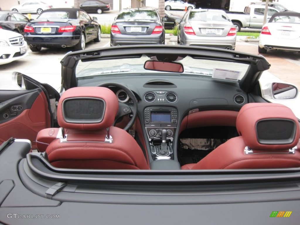 Red Interior 2009 Mercedes-Benz SL 550 Silver Arrow Edition Roadster Photo #66731960