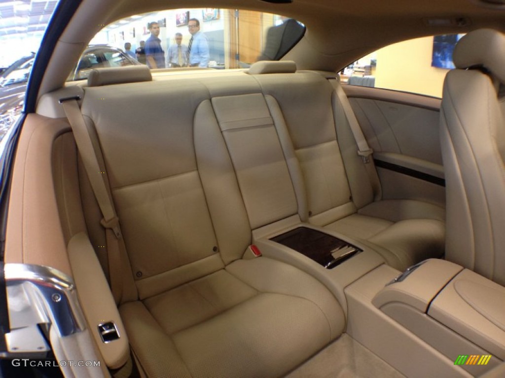 2012 Mercedes-Benz CL 550 4MATIC Rear Seat Photo #66732539