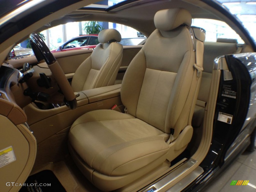 2012 Mercedes-Benz CL 550 4MATIC Front Seat Photos