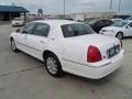 2008 Vibrant White Lincoln Town Car Signature Limited  photo #27