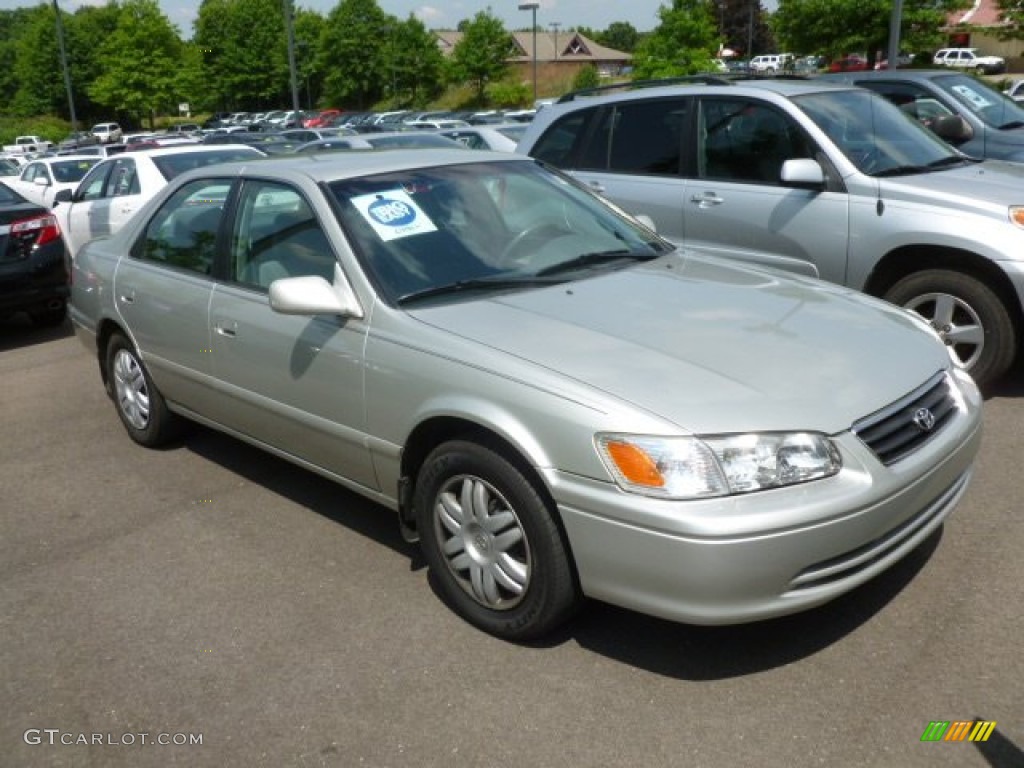 2000 Camry LE - Lunar Mist Metallic / Gray photo #1