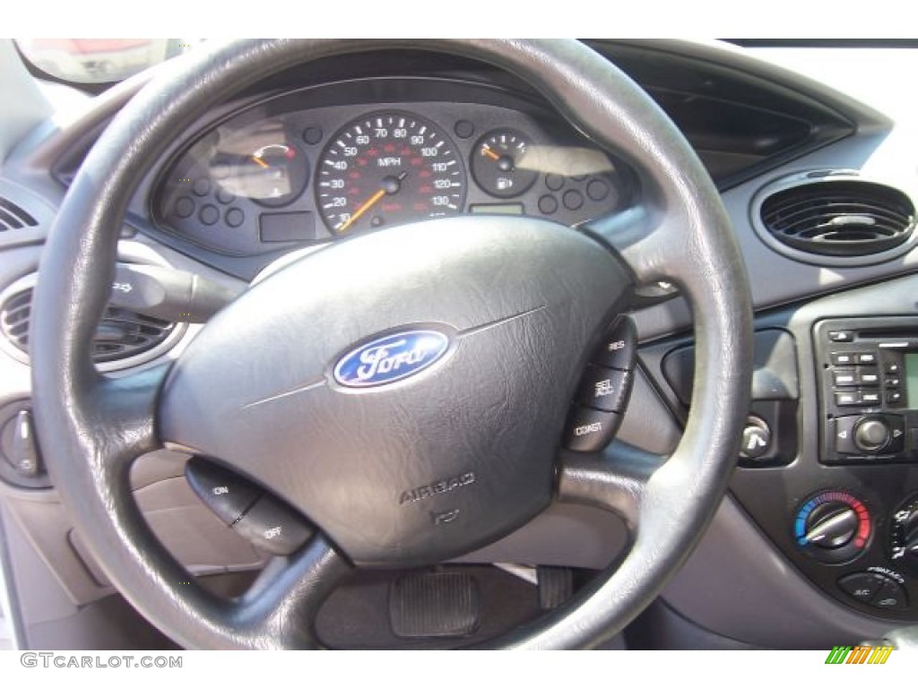 2003 Ford Focus SE Sedan Medium Graphite Steering Wheel Photo #66738082
