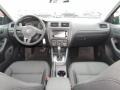 Black - Jetta SE Sedan Photo No. 5