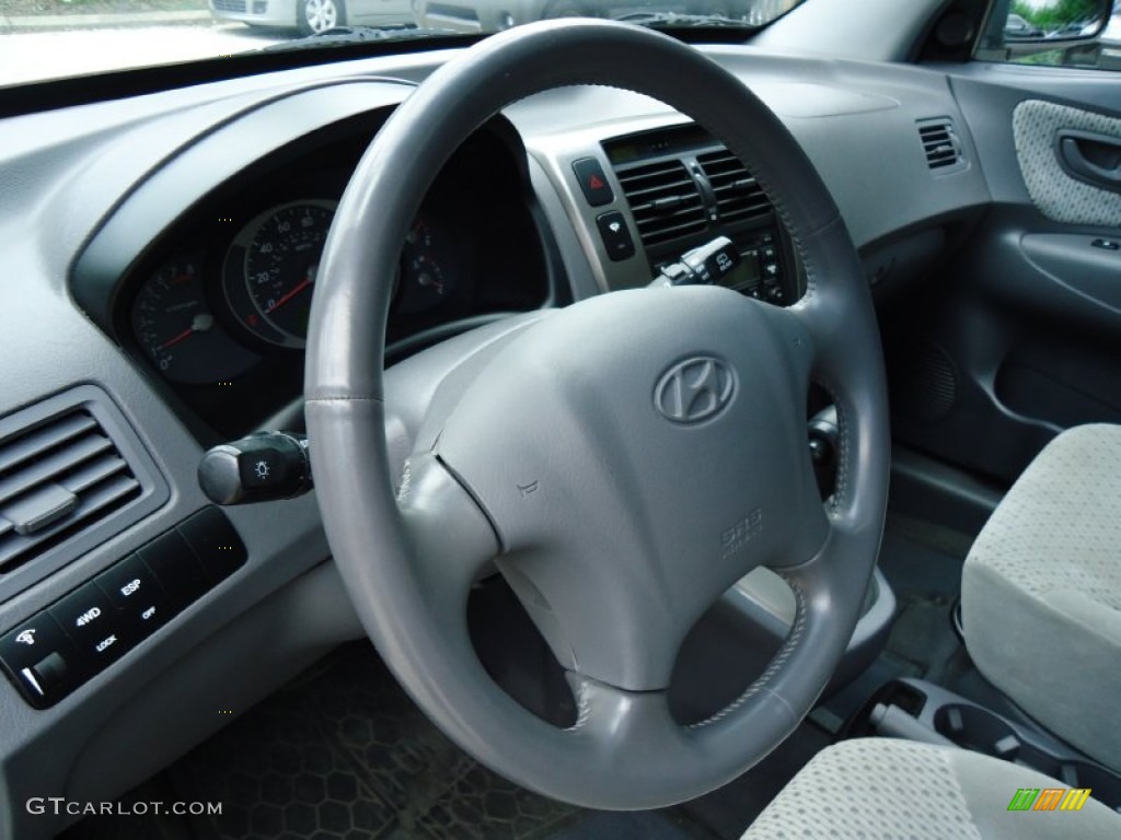 2005 Hyundai Tucson GLS V6 4WD Steering Wheel Photos