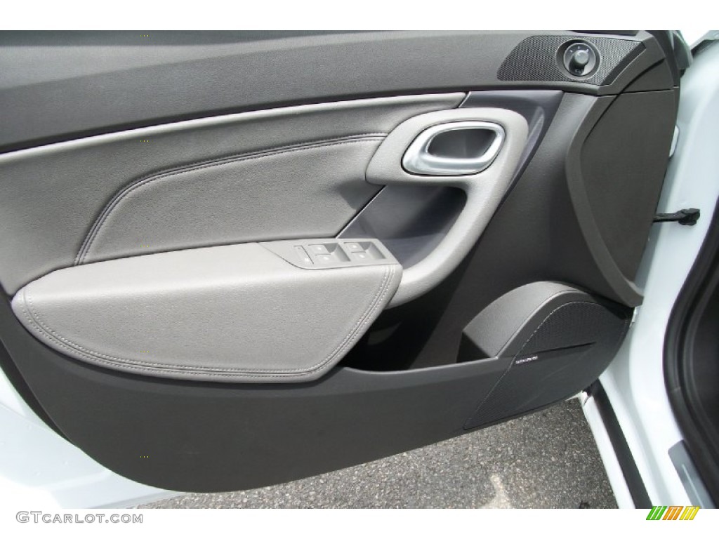 2011 Saab 9-5 Aero XWD Sedan Shark Grey Door Panel Photo #66741403