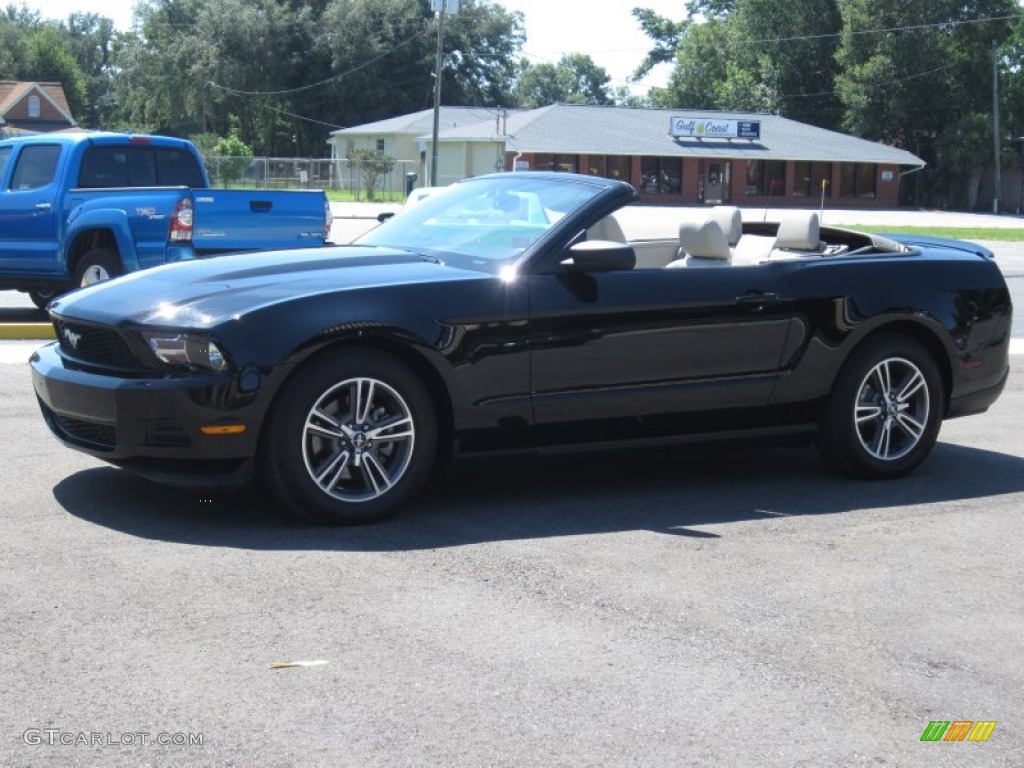 2011 Mustang V6 Convertible - Ebony Black / Stone photo #23