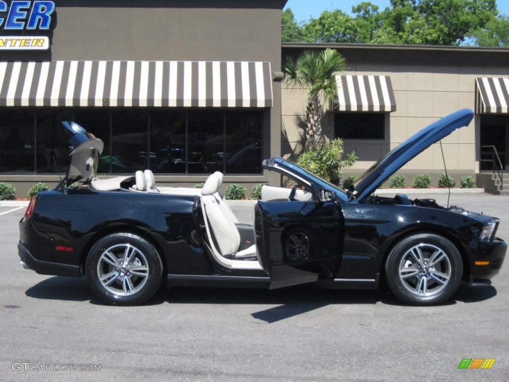 2011 Mustang V6 Convertible - Ebony Black / Stone photo #30