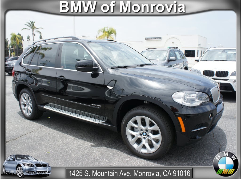 2013 X5 xDrive 35i Premium - Black Sapphire Metallic / Black photo #1