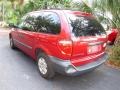 Inferno Red Crystal Pearl - Caravan SE Photo No. 3