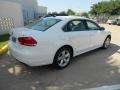 Candy White - Passat 2.5L SE Photo No. 7