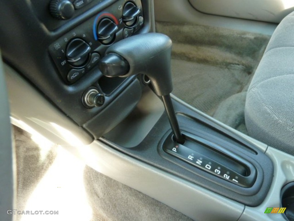 2003 Malibu Sedan - Medium Forest Green Metallic / Neutral Beige photo #12