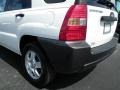 Clear White - Sportage LX Photo No. 11