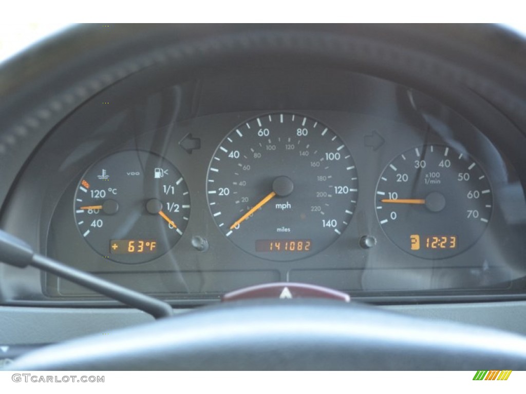 2000 Mercedes-Benz ML 320 4Matic Gauges Photo #66753222
