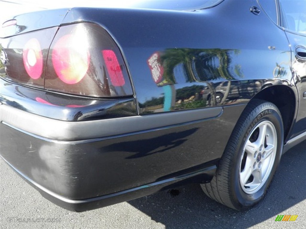 2004 Impala LS - Black / Regal Blue photo #16