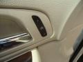 White Diamond - Escalade ESV AWD Photo No. 28