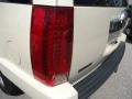 White Diamond - Escalade ESV AWD Photo No. 48