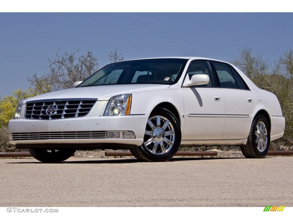 White Lightning 2007 Cadillac DTS Sedan Exterior Photo #66758005