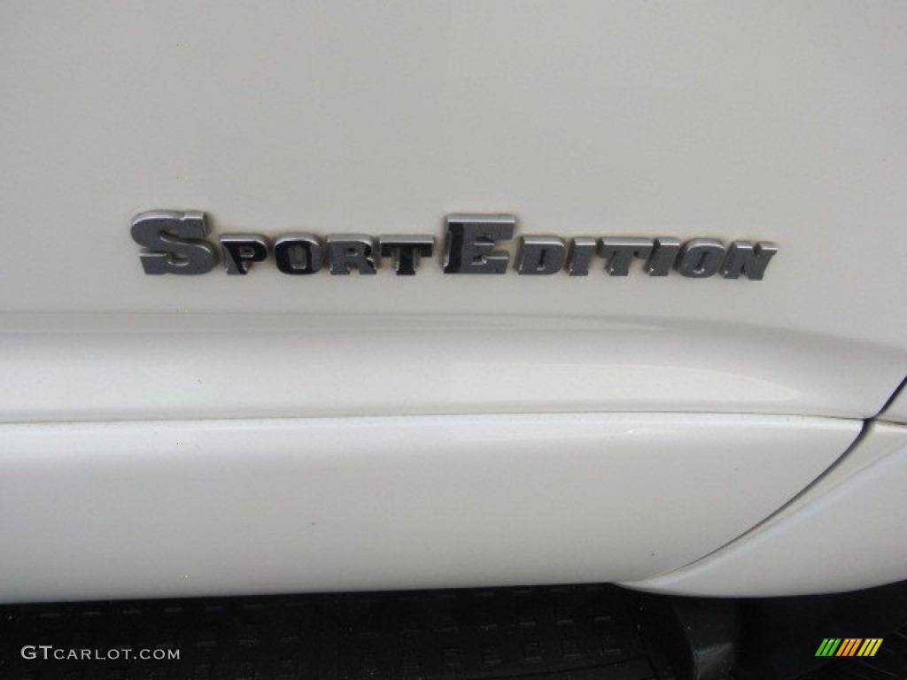 2004 4Runner Sport Edition - Natural White / Dark Charcoal photo #16