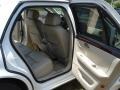 Glacier White - DTS Sedan Photo No. 27