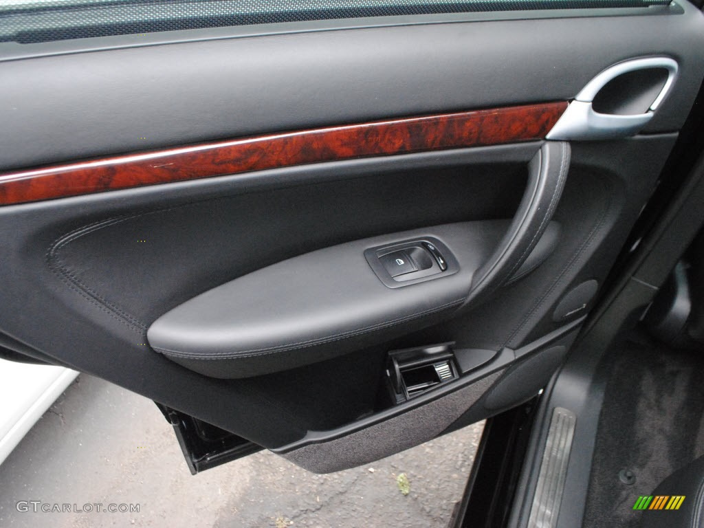 2008 Porsche Cayenne Turbo Black Door Panel Photo #66766358