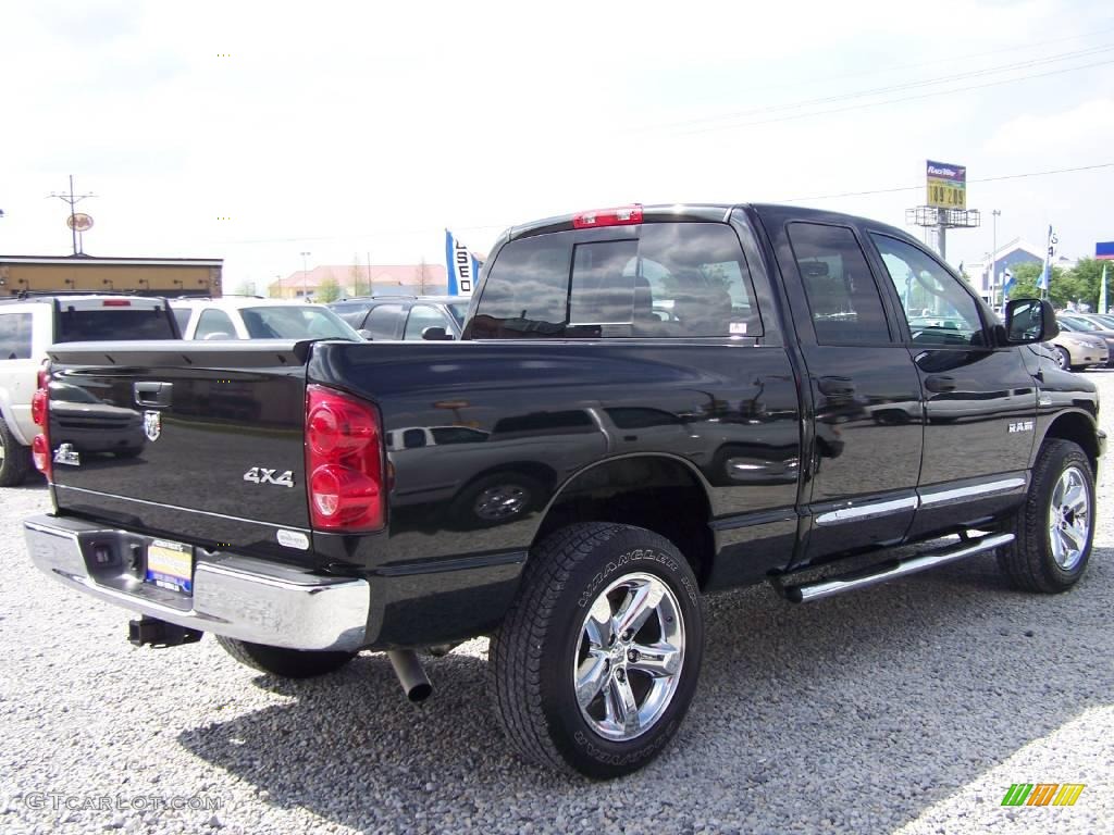 2008 Ram 1500 Big Horn Edition Quad Cab 4x4 - Brilliant Black Crystal Pearl / Medium Slate Gray photo #5