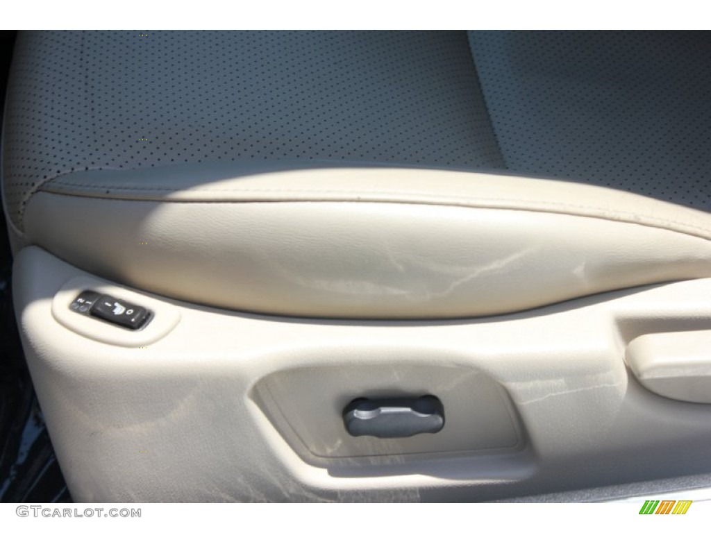 2007 G6 GT Convertible - Ivory White / Light Taupe photo #9