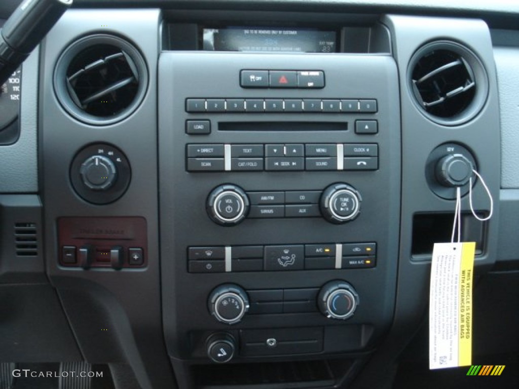 2012 F150 STX SuperCab 4x4 - Blue Flame Metallic / Steel Gray photo #16