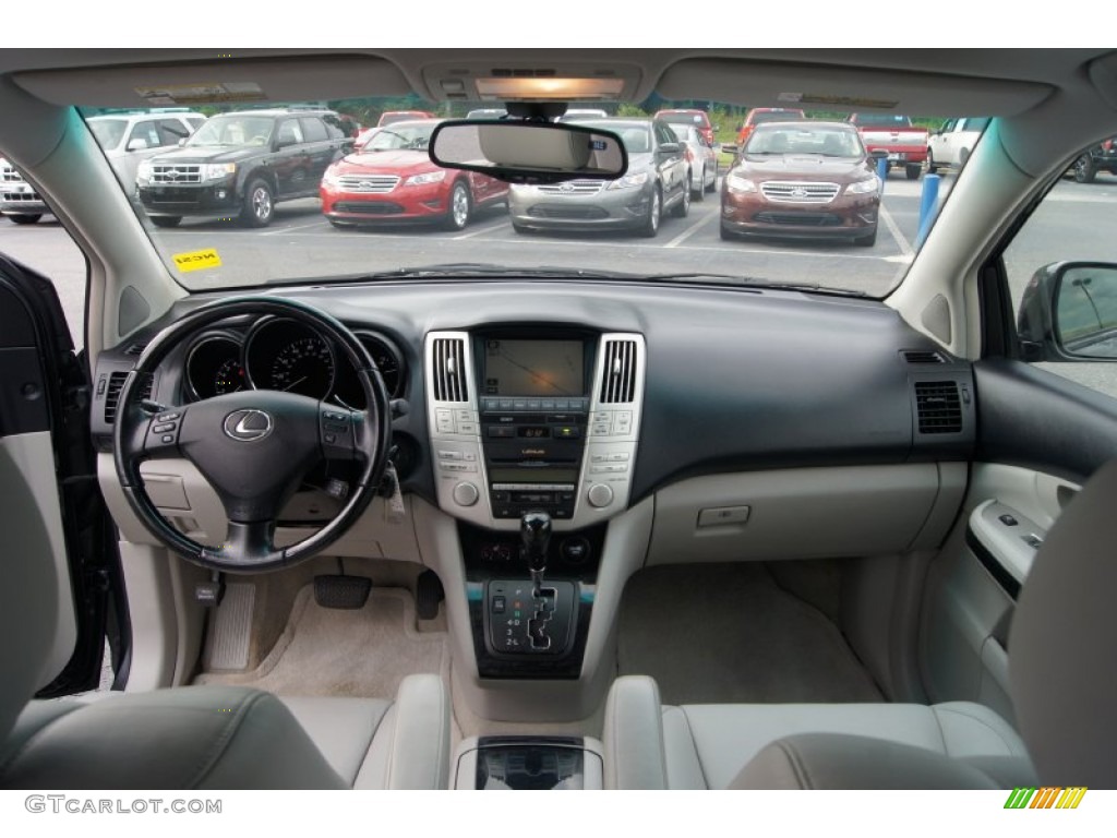 2005 RX 330 AWD Thundercloud Edition - Flint Gray Mica / Light Gray photo #22