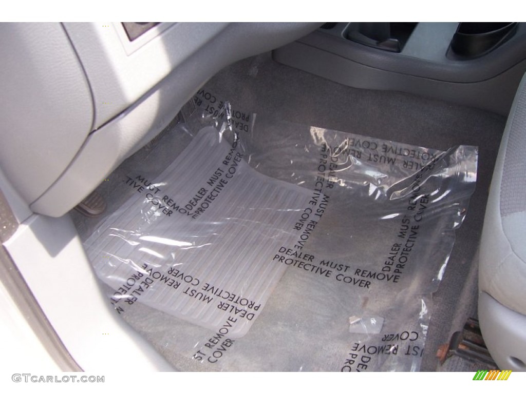 2005 Dakota SLT Quad Cab 4x4 - Bright Silver Metallic / Medium Slate Gray photo #25