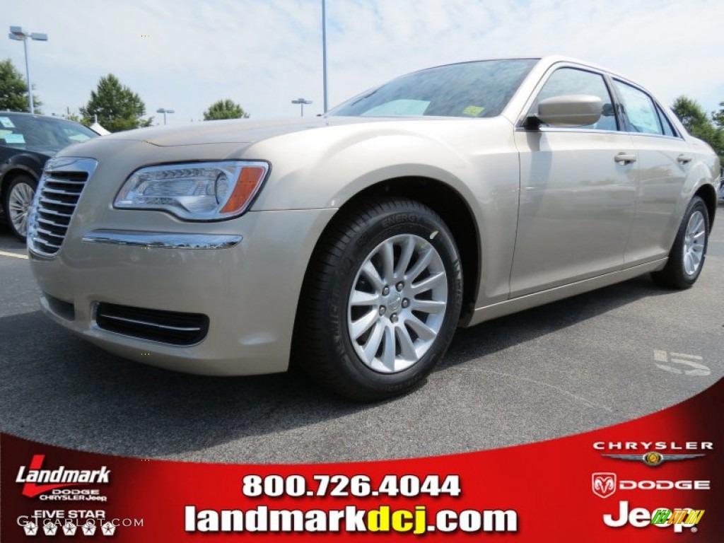 Cashmere Pearl Chrysler 300