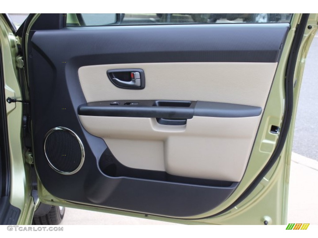 2011 Kia Soul ! Sand/Black Houndstooth Cloth Door Panel Photo #66776240