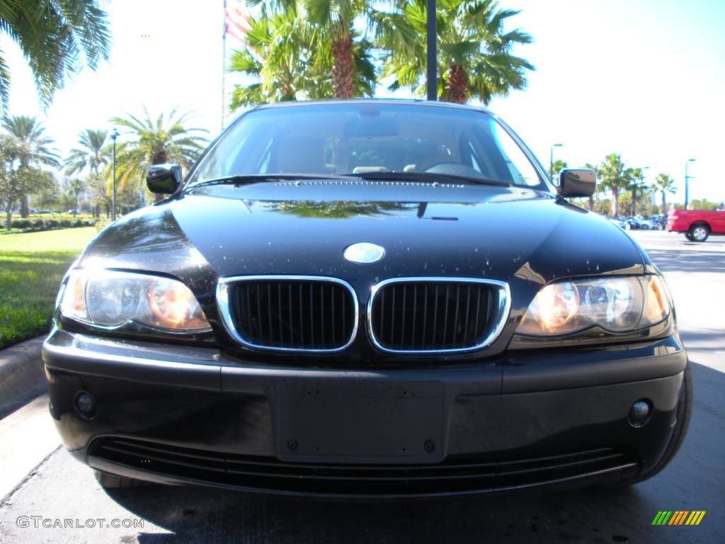 2004 3 Series 325i Sedan - Jet Black / Sand photo #3