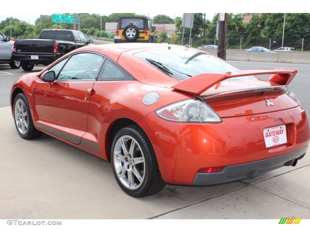 2008 Eclipse SE Coupe - Sunset Orange Pearlescent / Dark Charcoal photo #7